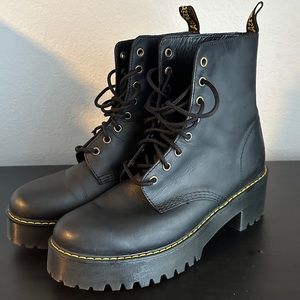 Dr Martens Shriver Hi Black Womens 11